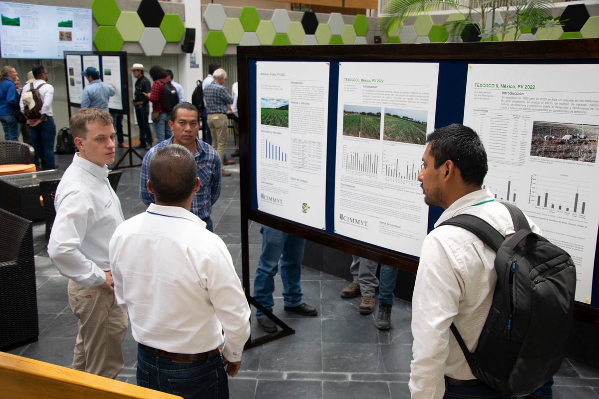 En abril, recibimos en el #CIMMYT a decenas de investigadores que operan una de las redes de plataformas de investigación agrícola más relevantes a nivel mundial, la cual es impulsada por el CIMMYT y sus colaboradores a través de iniciativas como #AgriLAC Resiliente y <a href="/eia2030/">CGIAR Excellence in Agronomy 2030</a>.