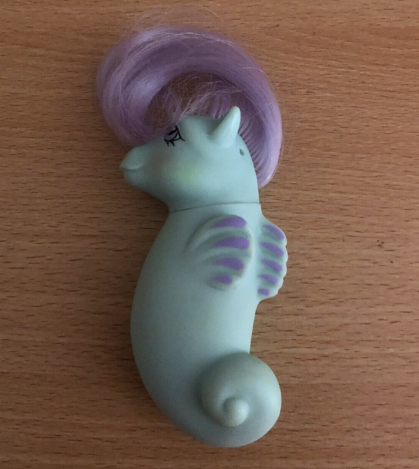 Watch Skella Borealis's leaked NSFW photo on TwXstars