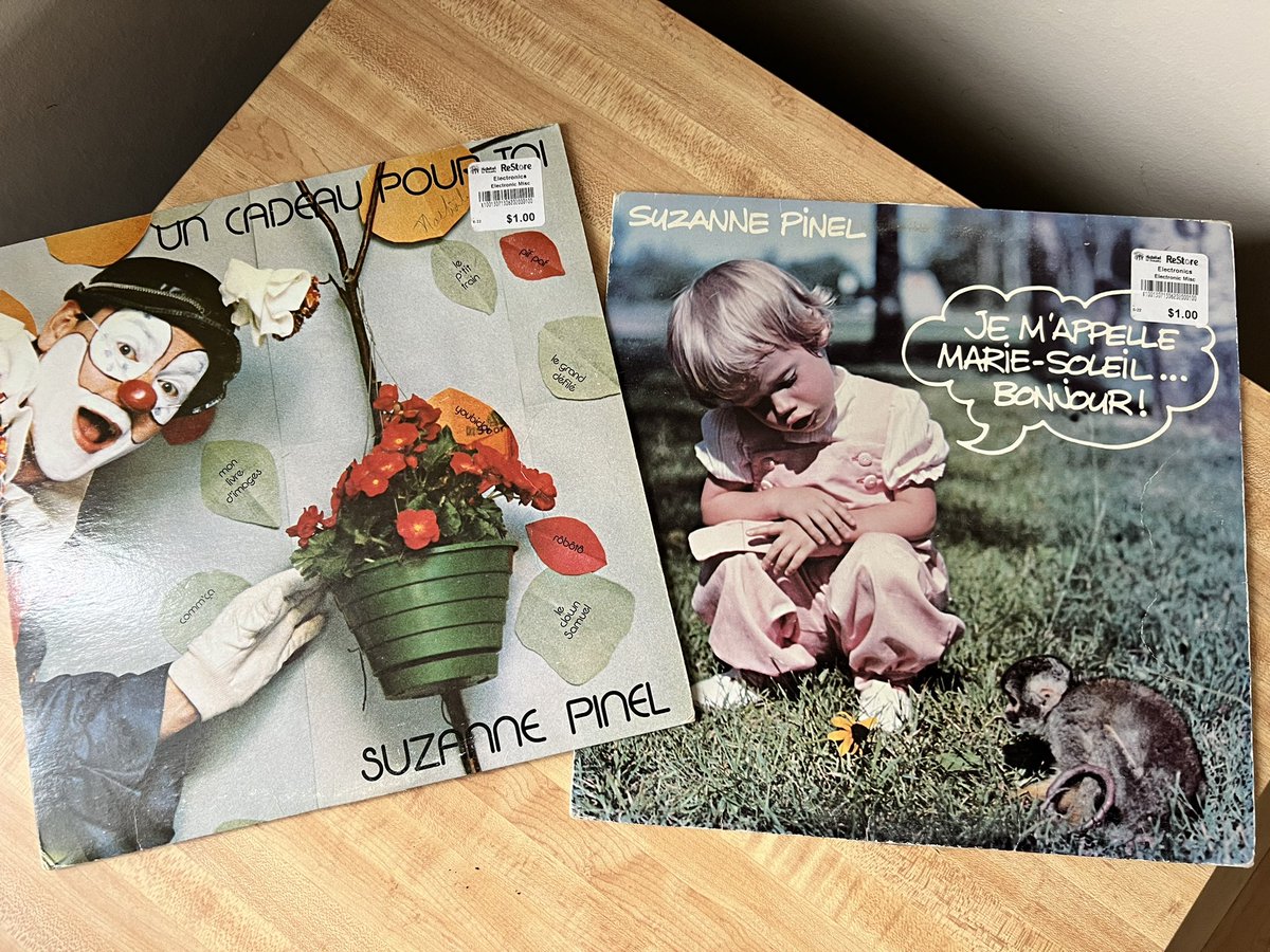 Pour mon grand frère qui aime bien les disques vinyl, un cadeau qui lui fera toujours penser à moi 😂. Je les ai tu ever chantées ces chansons là!!  Merci pour les rengaines <a href="/SuzannePinel/">SuzannePinel</a>, on les chantent encores!