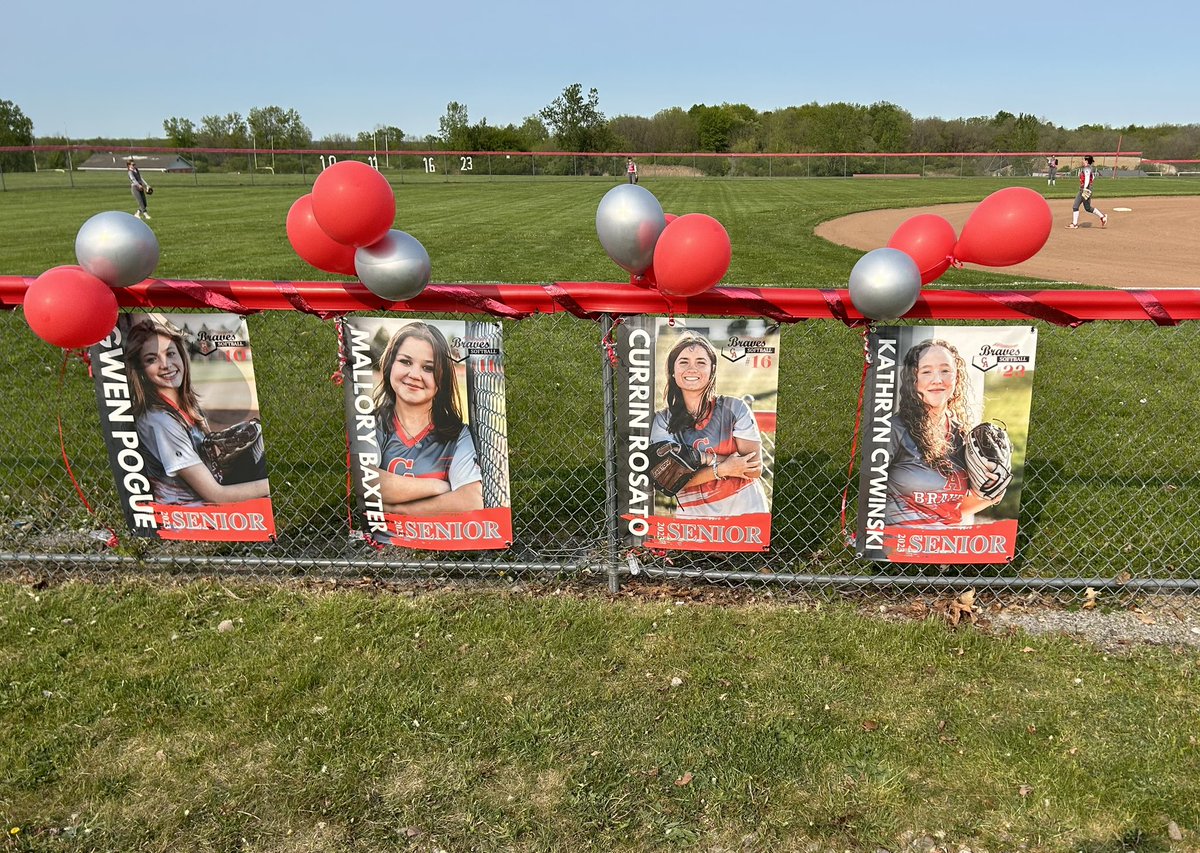 Congratulations to our seniors Gwen, Mallory, Currin, and Kathryn!! Thanks for everything you have done for our program. We can’t wait to see what amazing things you all do in the future❤️🩶🥎