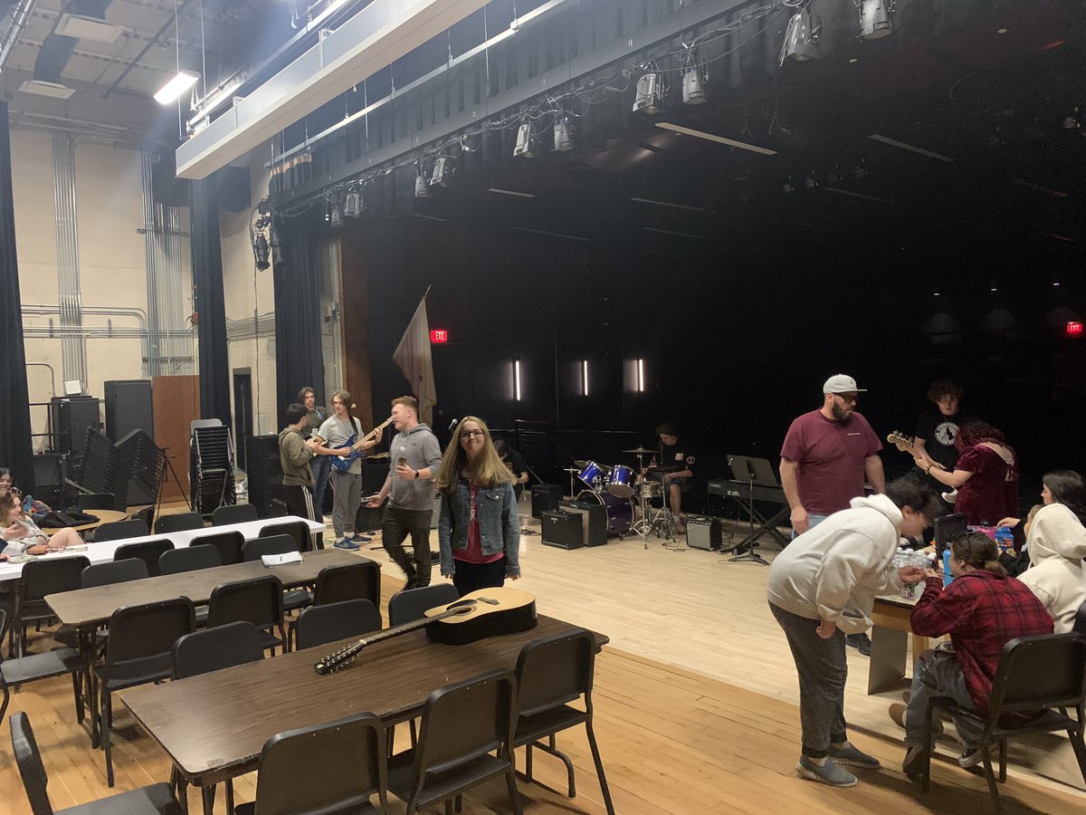 Mr_Lahoud's tweet photo. Scenes from tonight’s open mic sponsored by our @lhsri music department @lhsrichorus @EnosBand ! Great to have this successful event again this year! https://t.co/jakWJu6ZsY