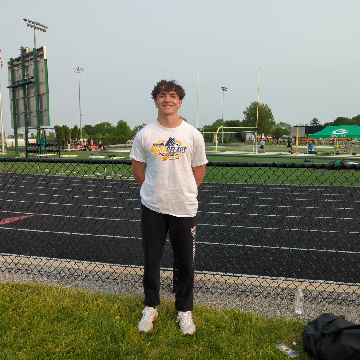 TrackSterlingHS's tweet photo. Long Jump second place and state qualifying long jumper Cale Ledergerber! With a jump of 6.64 meters. Soaring! https://t.co/IEpKCSg9zZ