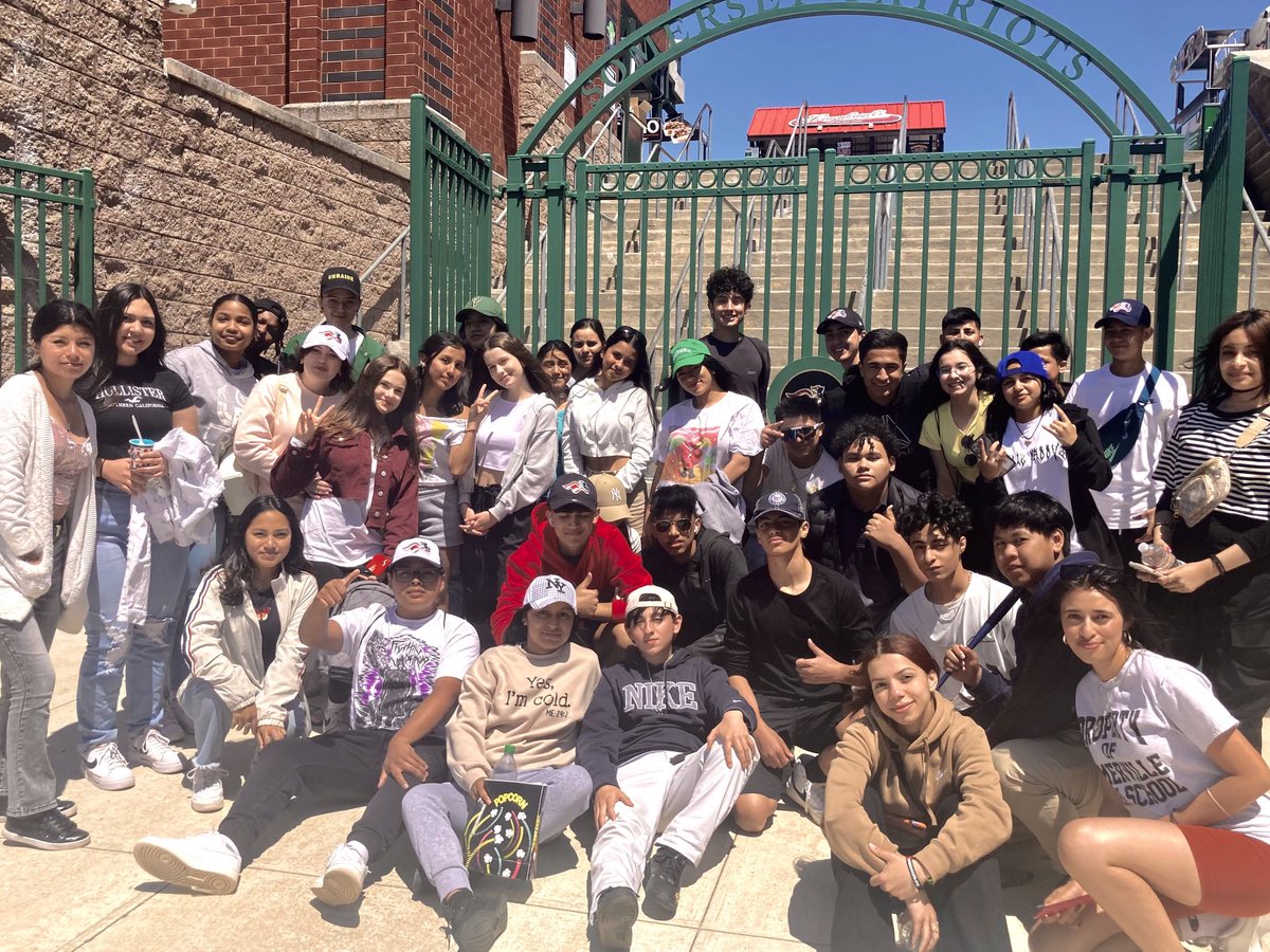 Thank you Mrs.Cobos for coordinating the ELL Trip to the Somerset Patriots Game today! Lots of fun in the sun &amp; stadium treats 😋