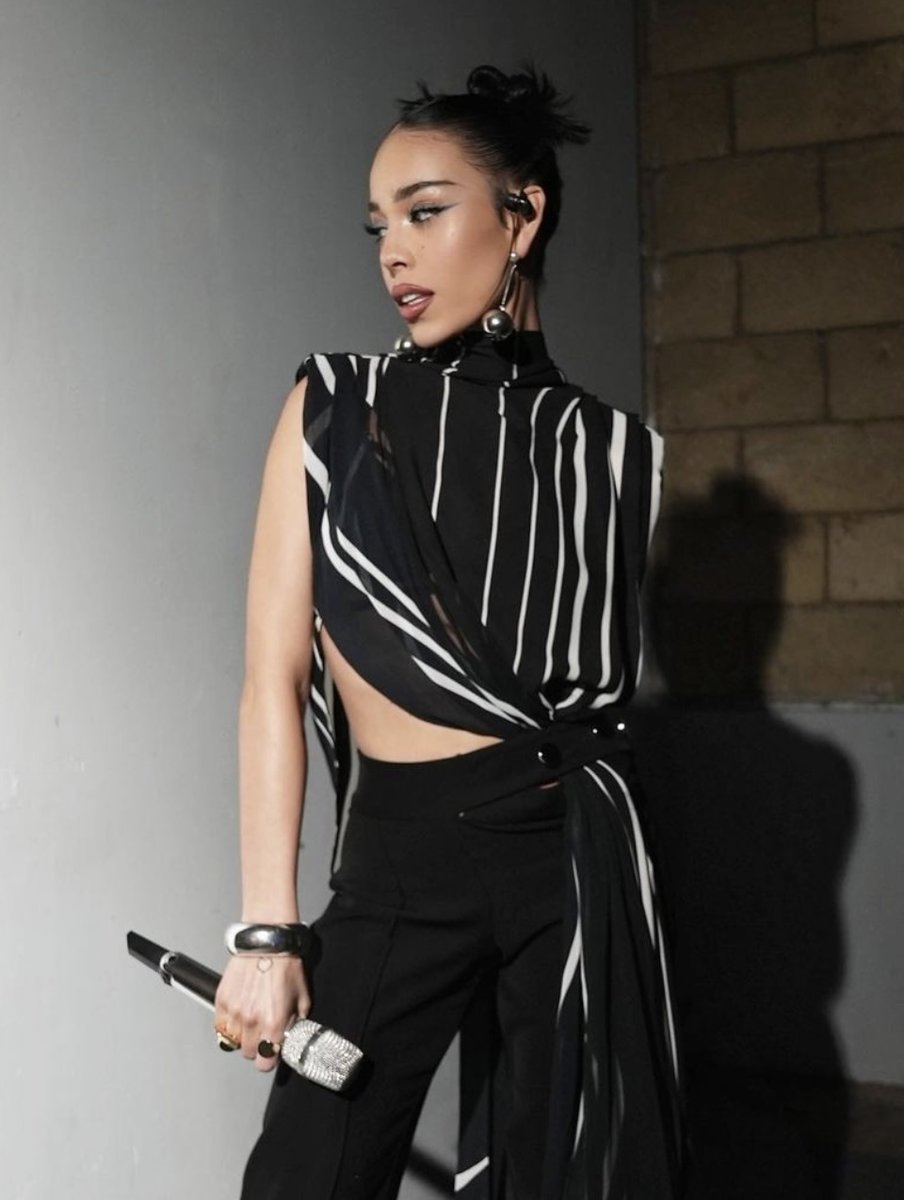 Danna Paola reina de Mexico y princesa del pop,otras que se crean por tener solo 1 heat de tiktok 🤭