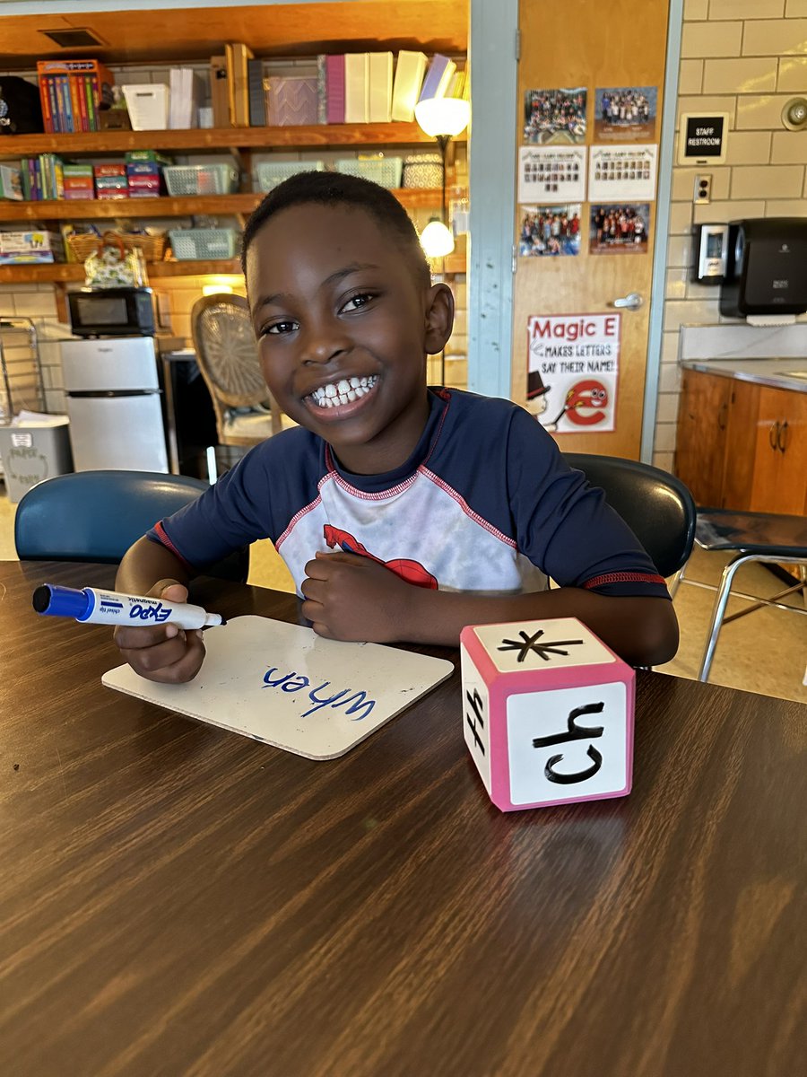 MsMoore_GMA's tweet photo. Finishing off the year strong in kindergarten 💪 https://t.co/7MNMotpN2b