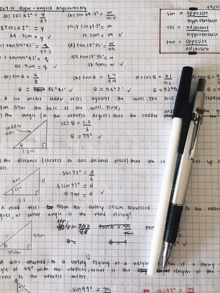 licesarchive's tweet image. ⚠️como aumentei 15 acertos em matemática no enem com 1 mês de estudo: a thread