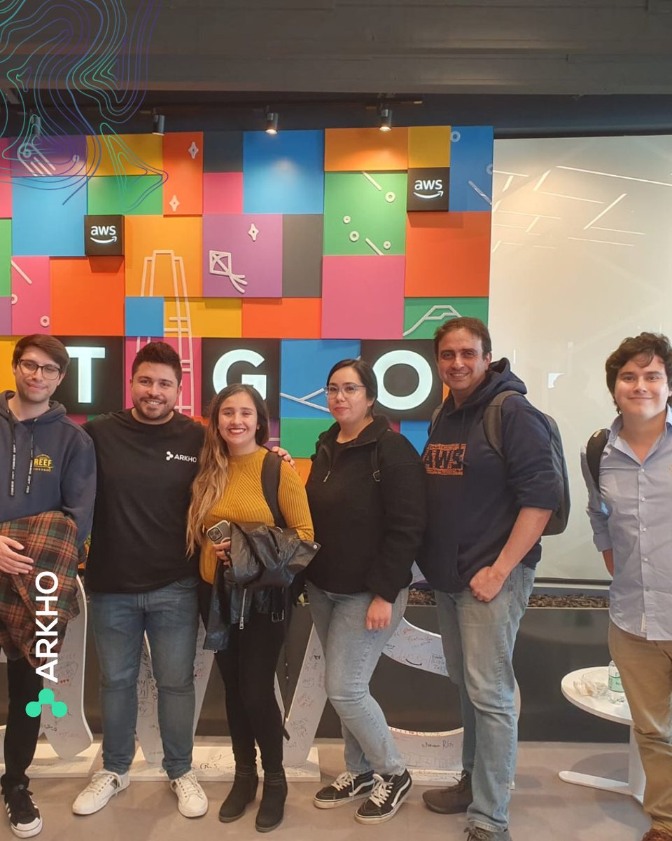 Arkho_io's tweet photo. 💻¡Increíble evento con nuestros expertos de Arkho! Hablamos sobre cómo modernizar la arquitectura en la nube para startups, reduciendo costos y optimizando procesos, y tuvimos un workshop de Lambda.

🚀¡Aprendizaje, networking y café! #Arkho #ModernizaciónEnLaNube #Startups #AWS https://t.co/5kwj5PJ4xY