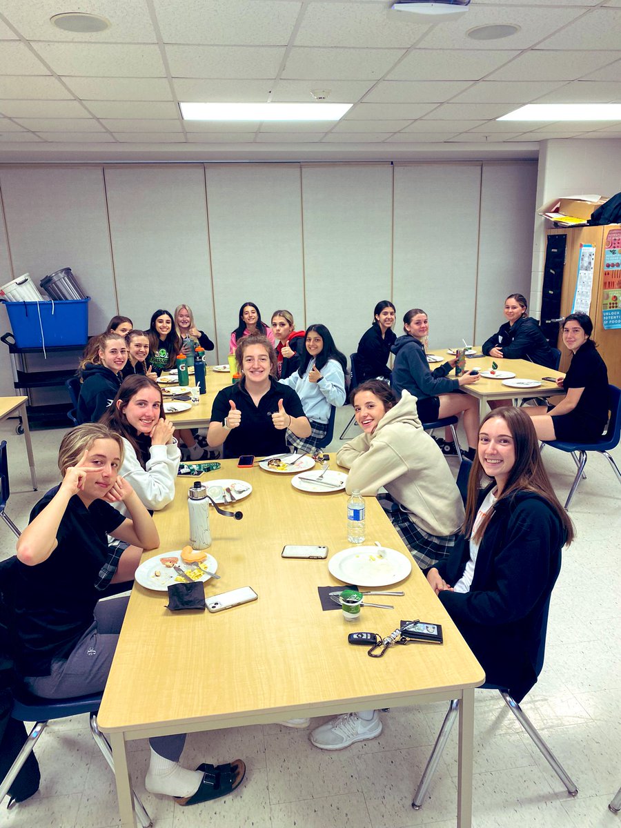 Ms. Rosati tweet media