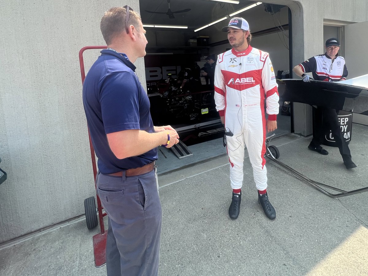 Alyssa Newton 📸 tweet media