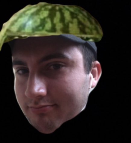 BBCProClubs's tweet image. 🚨@Hearfieid has reportedly retired from Pro Clubs after he ended up in almost every managers blacklist except for Hash_pa following tonight’s All Star Draft.

in a rare interview with @BBCProClubs at McDonalds in Hull he was quoted saying “I’d rather retire than play for a p””