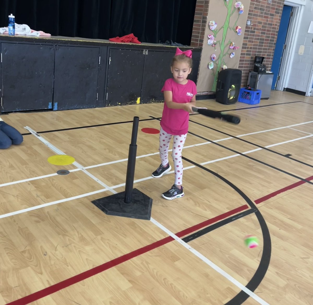 AdonnaHickey's tweet photo. It’s Tee-Ball time in #gradek @Hazelwood_Elem and the Ss thinks it’s a hit! ⚾️ @NLESDCA @ActiveSchoolsNL https://t.co/HfKfyErPVI