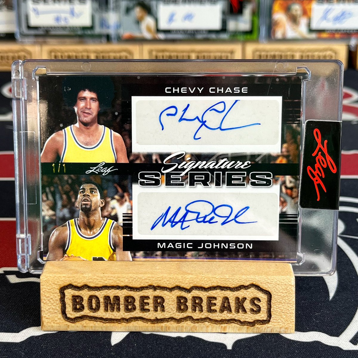 Sick Dual Auto! 🔥🔥
Chevy Chase & Magic Johnson 1/1 Dual Auto pulled today from our @Leaf_Cards Signature Series Basketball breaks!
#basketballcards #oneofone #1of1 #nba #losangeleslakers #lakers #chevychase #magicjohnson #fletch #groupbreaks #thehobby #boxbreaks #casebreaks