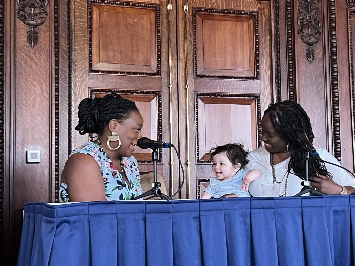 I joined the #MamasCaucus before I was even a parent because men need to do our part fighting for family policies.

Thank you @momjustice and @RepRashida for letting Hodge and I join you in advocating for #paidleave, #affordablechildcare, and more issues affecting parents.