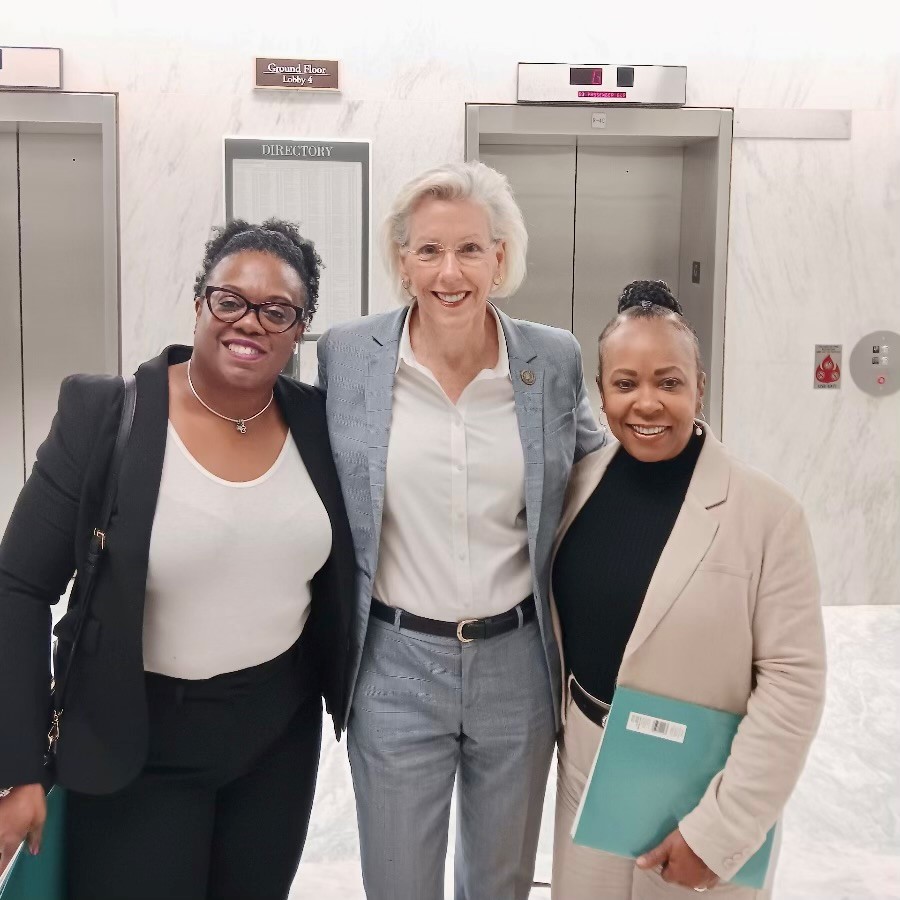 CEO_TFHC's tweet photo. Chief of Staff Ashaki Williams-Burgess and patient Sartura Shuman Smith connected with Congresswoman Castor's Legislative Director Nora Blalock, Tampa Mayor Jane Castor, and Senator Rubio's Legislative Aide Nicole Wright while in D.C.  #FLhealthcare #CommunityHealthCenters #TFHC https://t.co/O0icJghK7r