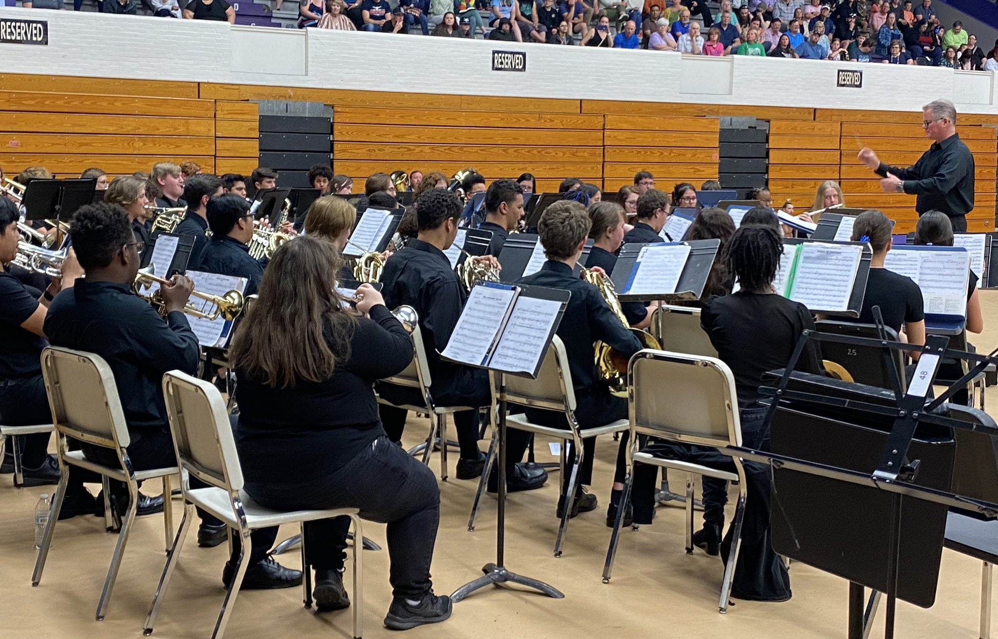 lee-ann-kwiatkowski-on-twitter-no-one-can-top-muncieschools-music