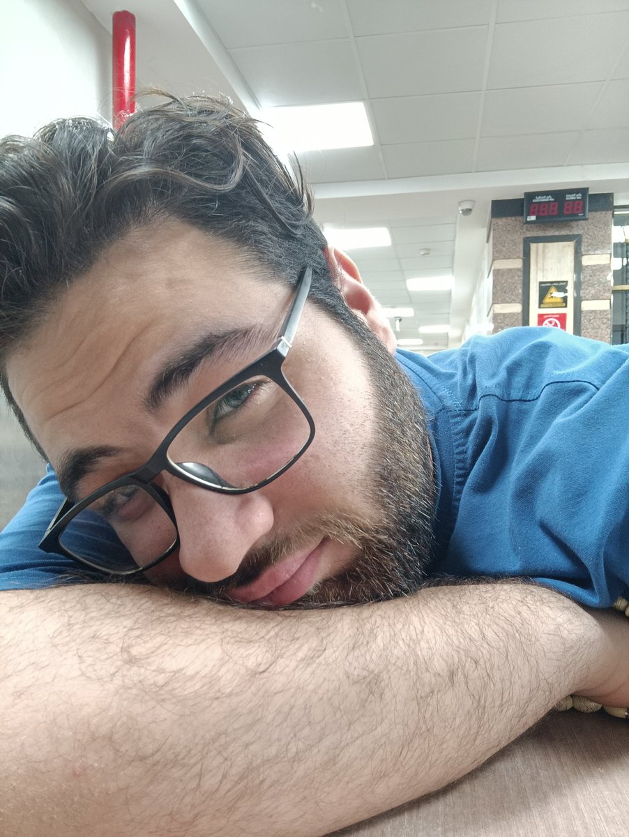 MizoAbdel's tweet photo. معلش يدكتور عندي صداع نصفي من 5 شهور و جايه اطمن دلوقتي الساعه 1 ونص بليل 🤦🏻‍♂️ https://t.co/PspyC753HC