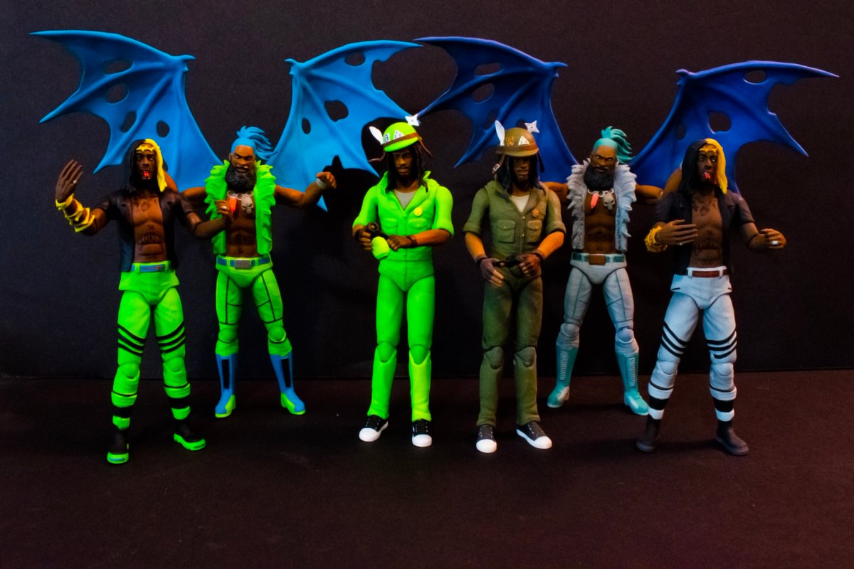 Attention @FlatbushZombies fans! Ultraviolet Black-light Reactive Variants are in stock and shipping now! incendium.online/collections/fb… We've completed fulfillment of the original Flatbush Figures from 2021, these should all be with customers now on on their way to INTL destinations!