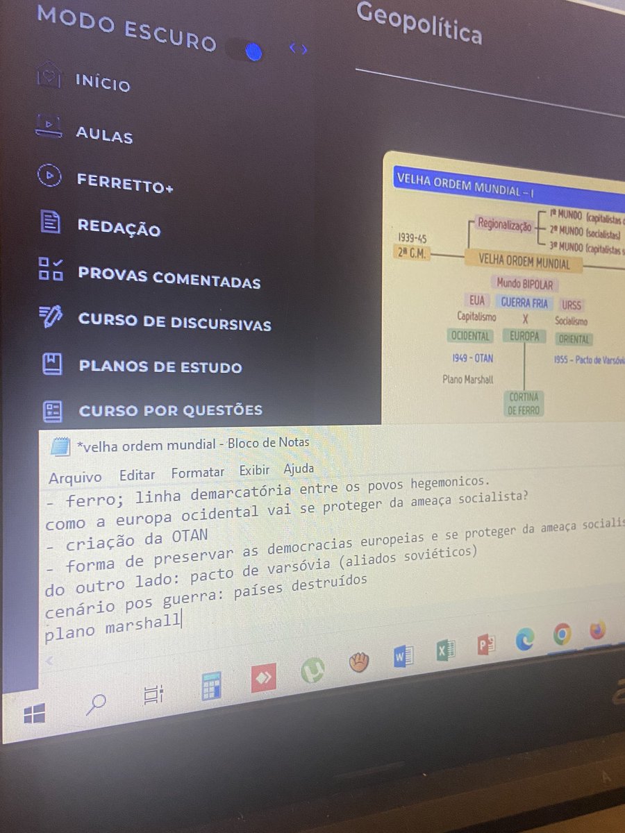 studieduda's tweet image. hoje o dia foi de biologia, história e um pouco de geopolítica 🫶🏻