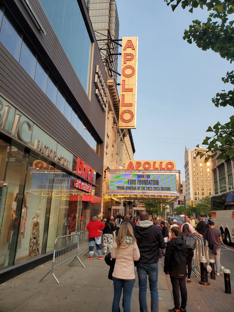 #amateurnightapollo