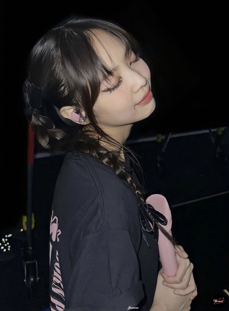 blinkmf's tweet photo. [bp] Bangun tidur kaget banget denger berita uri mandu.. agak potek dikit. Tapi gak papa, asal Jennie bahagia 🫶🏻 We still love you Jennie, mo matter what ❤️ https://t.co/PCNwsP112t