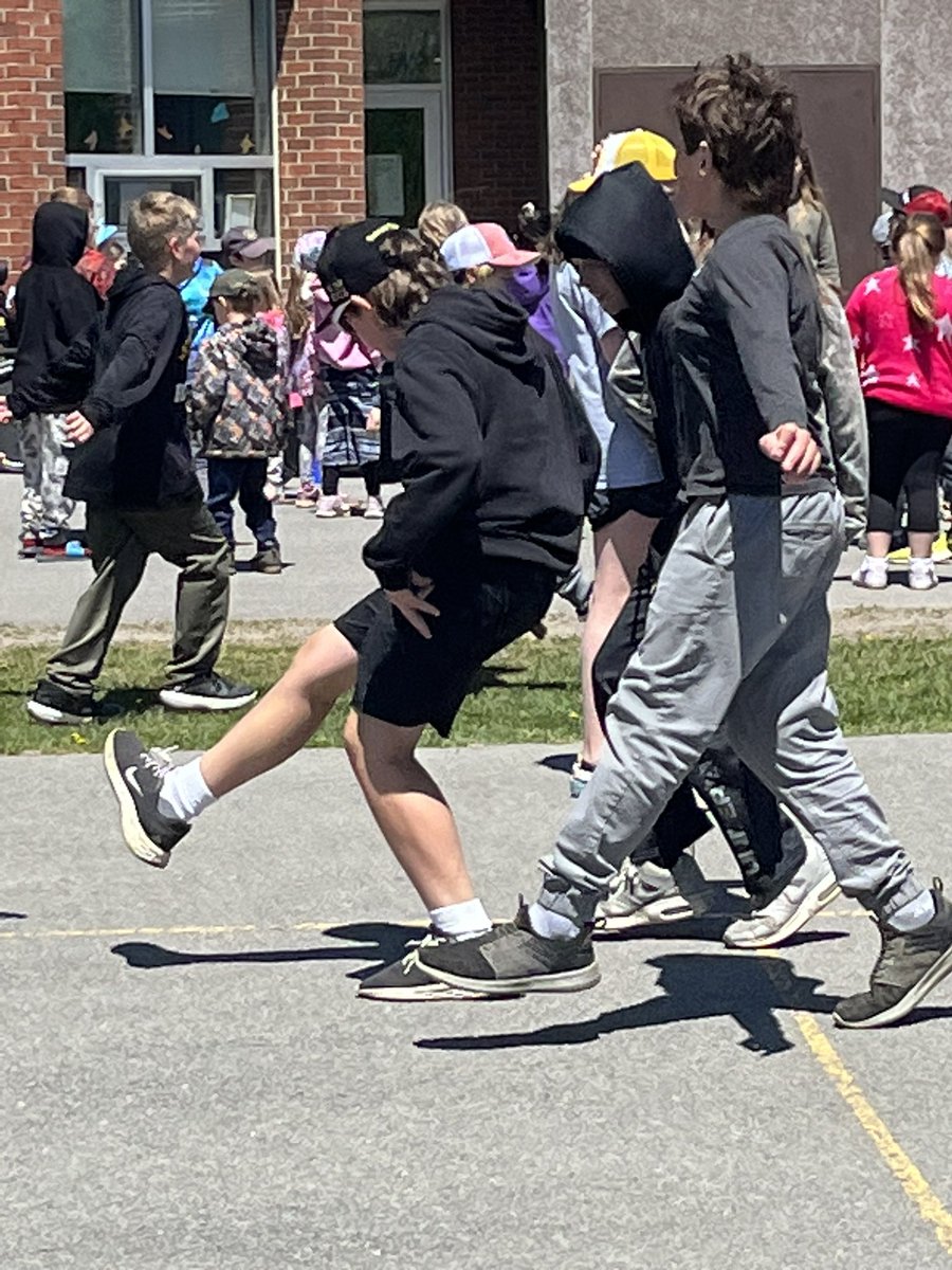 Perth Rd P.S. tweet media