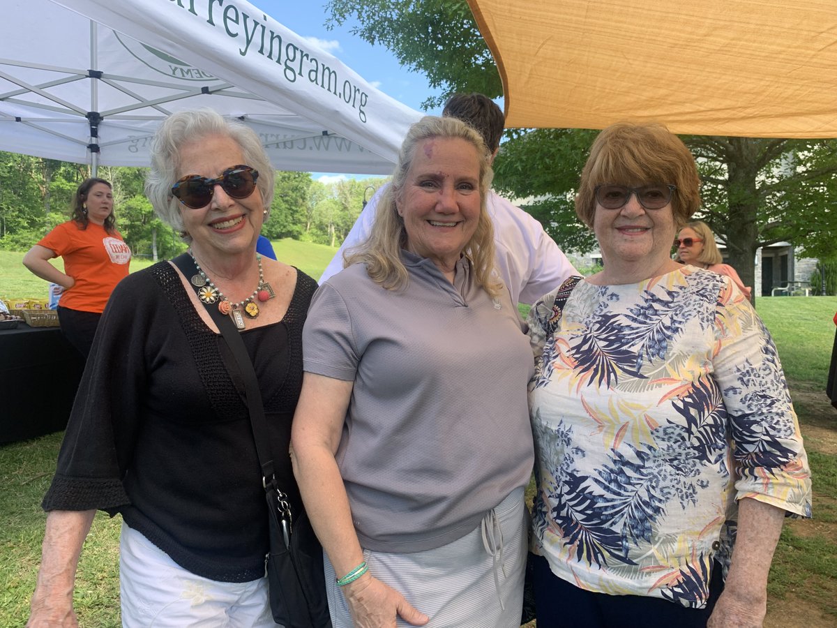 CurreyIngram's tweet image. Thank you, Bo Storie, for being a leader in the growth of the Lower School PE program and for all of your years of service at Currey Ingram Academy. Congratulations on your retirement and your wonderful career!