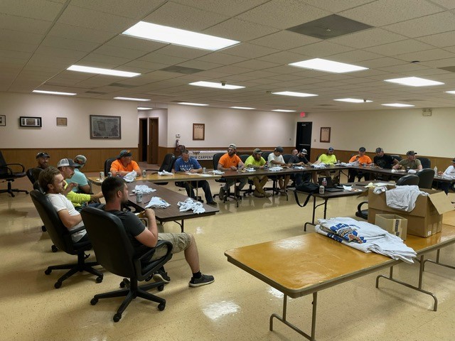 MidAmCarpenters's tweet image. The MACRC Cub Clubs are off and running! #Local1 in Chicago and #Local662 in Marion, IL held meetings in the last week and had great turnouts. The Cub Club concept brings together apprentices and permit holders for informal meetings where they can ask questions and network.