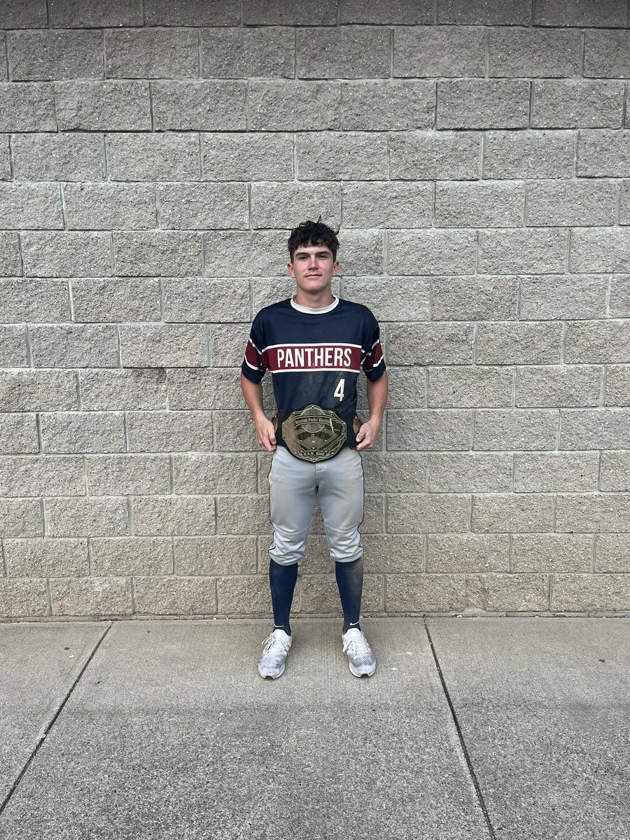 8clawson's tweet photo. QAB kings for RP in the loss to West Vigo was Kyle Price. Kyle had 3 Q’s @RP_Athletics @kyleprice_06 https://t.co/CSen2pPArd