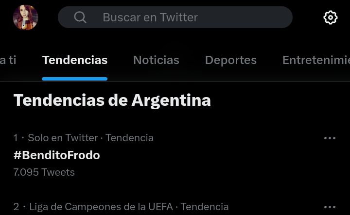 Sheicatupecu's tweet photo. No podíamos ser menos 😎 @agustinguardis 
@BenditaOk 
#BenditoFrodo https://t.co/cemgZFKANI
