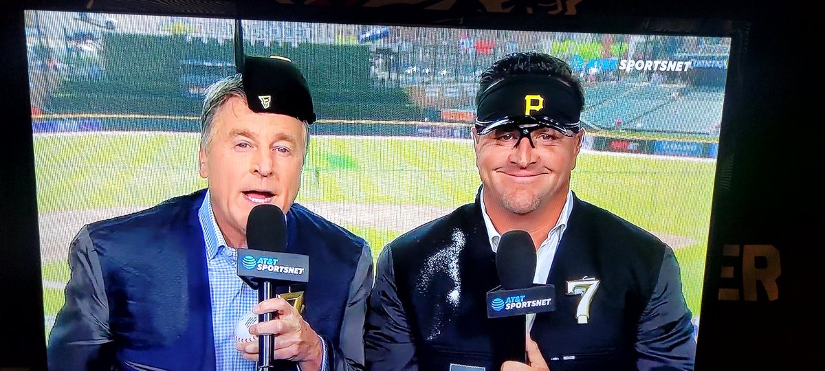 gbrowniepoints's tweet photo. Nope. We refuse to take any credit for today's offensive explosion. Thanks anyway @Pirates @MattCapps55 #RallyCapp #Lucky7s #sportscoatinsideout #OversizedBaseballs #Headband #FlipDowns #SaltOverOnWrongShoulder https://t.co/deL2SpbBxB
