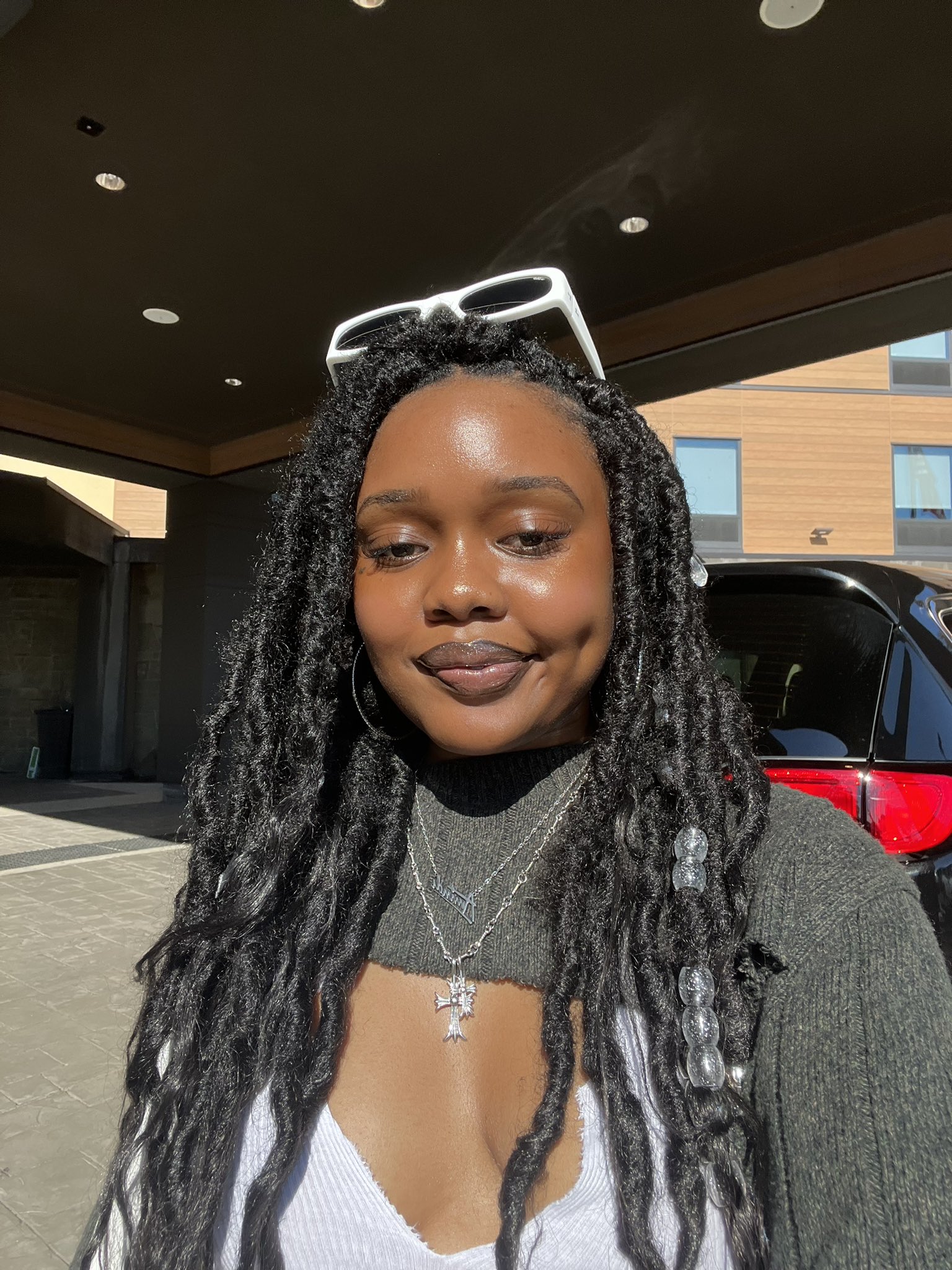 Amindi on X: "bitches b like i got dimples https://t.co/eCb1Lh1xOM" / X