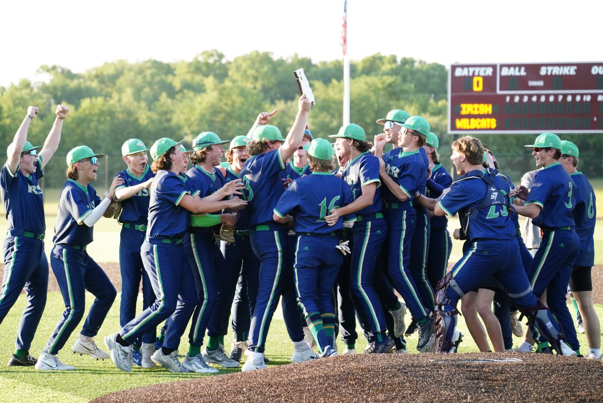 F7: We got it done folks. District Champions. 

Irish: 2
Wildcats: 1