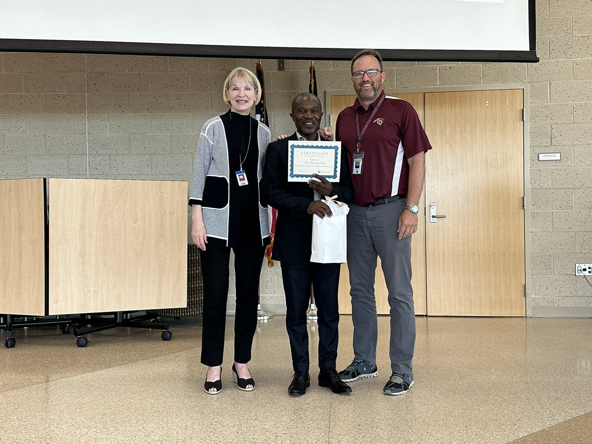 Sarah Bley tweet media