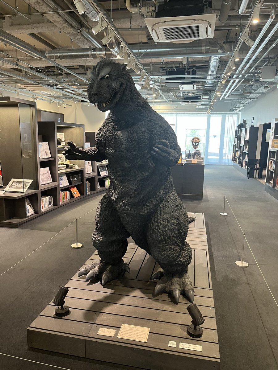 zd8x58's tweet photo. 円谷英二ミュージアム https://t.co/r9bxXZc7zB