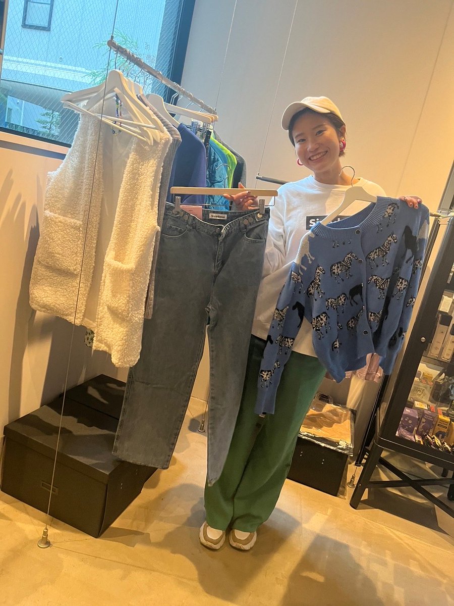 sizedmai's tweet photo. こんにちは🌈

なんと！！！
✨5月28日✨
Sizedmai POP UP  開催決定しました~👏
📍東京都港区北青山2-12-4 
　　　　　　　　　AUSPICE Aoyama

たくさんのご来場お待ちしてます😊
#Sizedmai #サイズドマイ　#POPUP #AUSPICEAoyama #高身長 #高身長女子 #高身長のためのお洋服屋さん https://t.co/gw3d1jJ48e