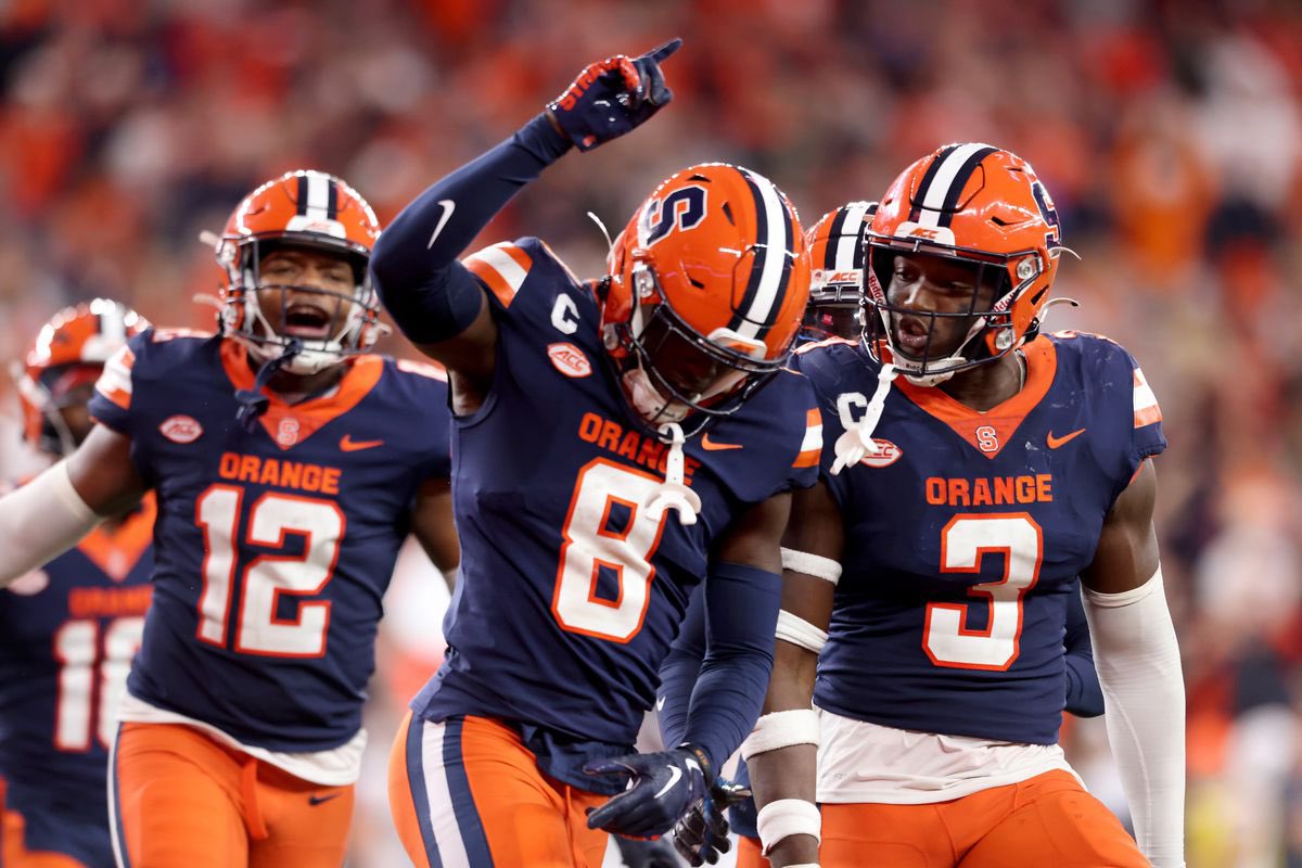 IamLyrickSamuel's tweet photo. After a great conversation with @CoachNunz I am extremely blessed to receive my first division 1 offer from Syracuse University!
@CoachBabersCuse @WRCoachmj
@EHallFB @Dannylandberg @coach_wheels1 @KJSTROUD10 @coachmouse1 @RivalsFriedman https://t.co/lWzc0yoWlt
