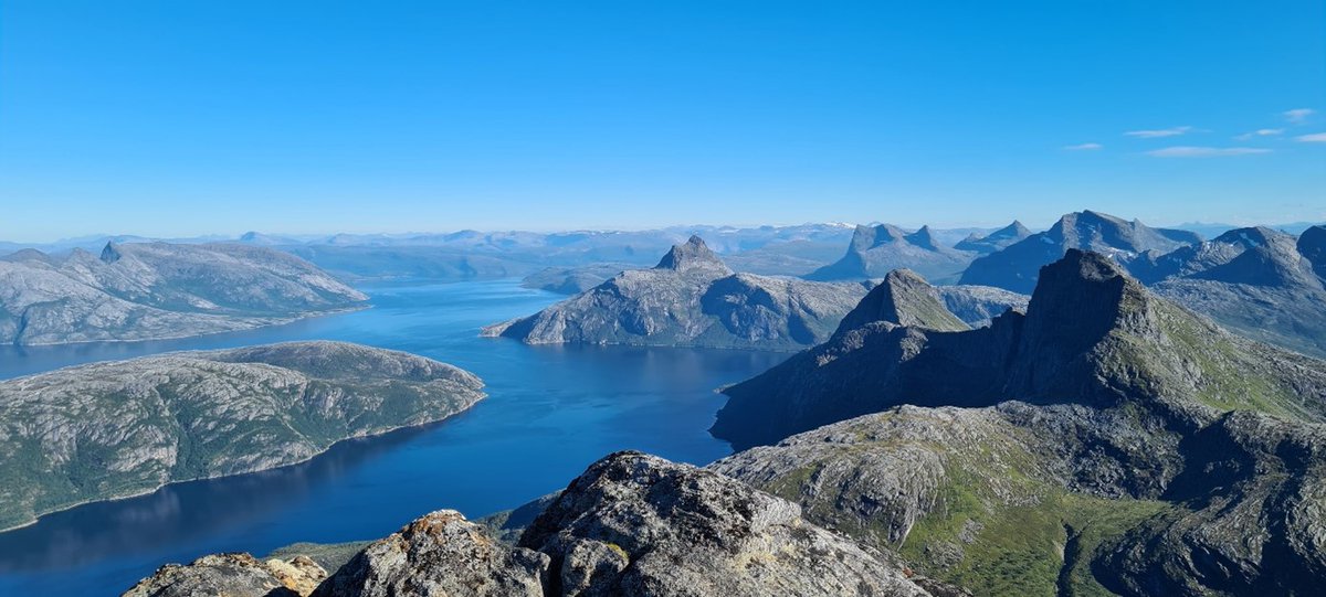 Joost Raeymaekers (@joostraeymkrs) on Twitter photo Interested in population genetics and looking for the next career stage with a #MSCA fellowship? Get in touch to discuss an application with us at the landscape genomics group in Bodø! More info at site.nord.no/landscapegenom… <a href="/MSCActions/">Marie Skłodowska-Curie Actions</a> <a href="/Norduniversitet/">Nord universitet</a> #postdocs #HorizonEurope Interested in population genetics and looking for the next career stage with a #MSCA fellowship? Get in touch to discuss an application with us at the landscape genomics group in Bodø! More info at site.nord.no/landscapegenom… <a href="/MSCActions/">Marie Skłodowska-Curie Actions</a> <a href="/Norduniversitet/">Nord universitet</a> #postdocs #HorizonEurope