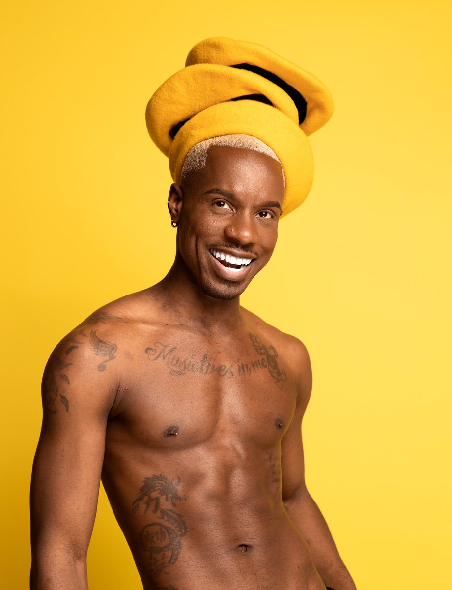 PrinceeOfHeartz's tweet photo. @RAVIEB My name is Lamz and I’m from NY 🙏🏾
Here are my portraits from a recent project I’ve done during Black History Month 🤞🏾 https://t.co/OzBm4f7XFi
