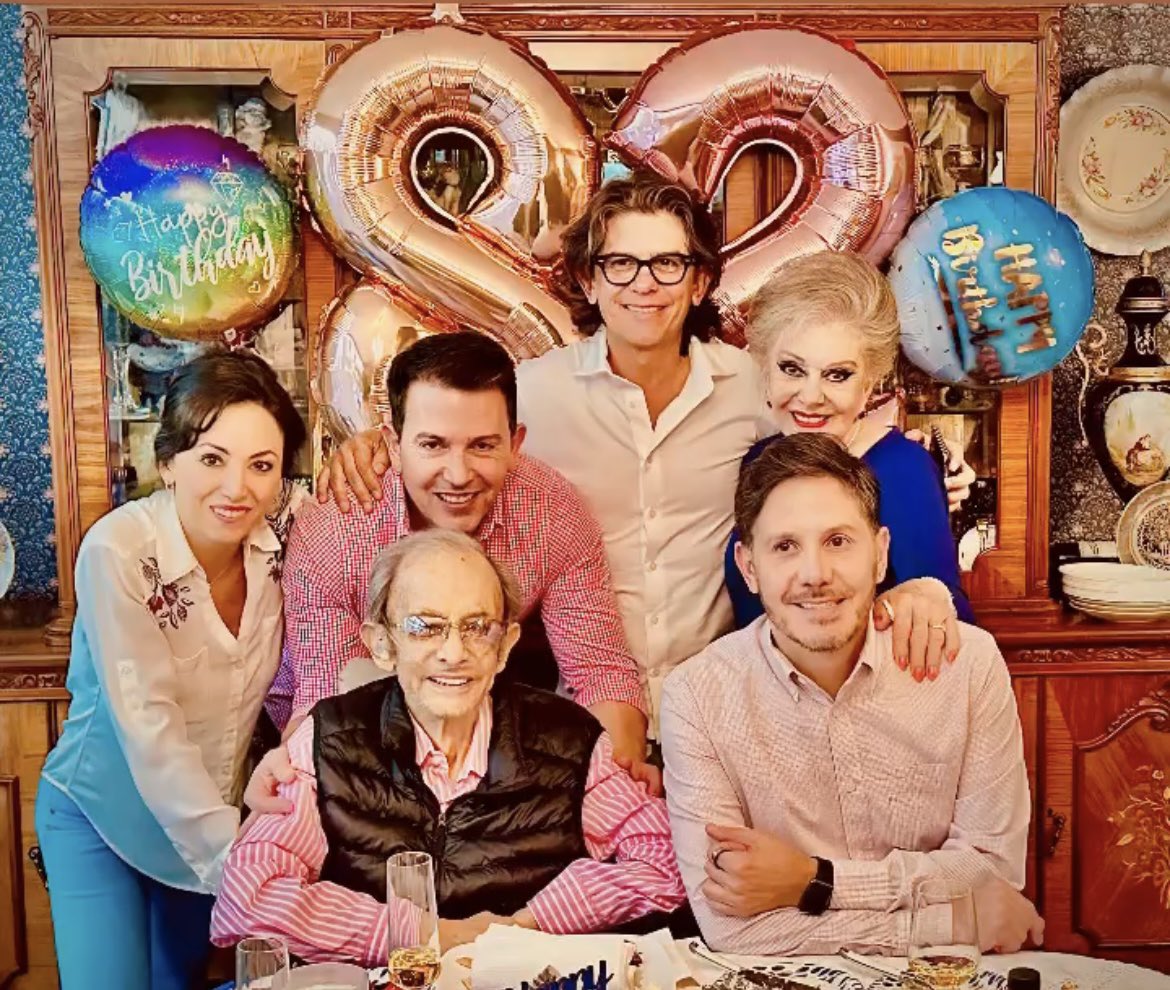 <a href="/SoyNinoCanun/">Nino Canún</a>