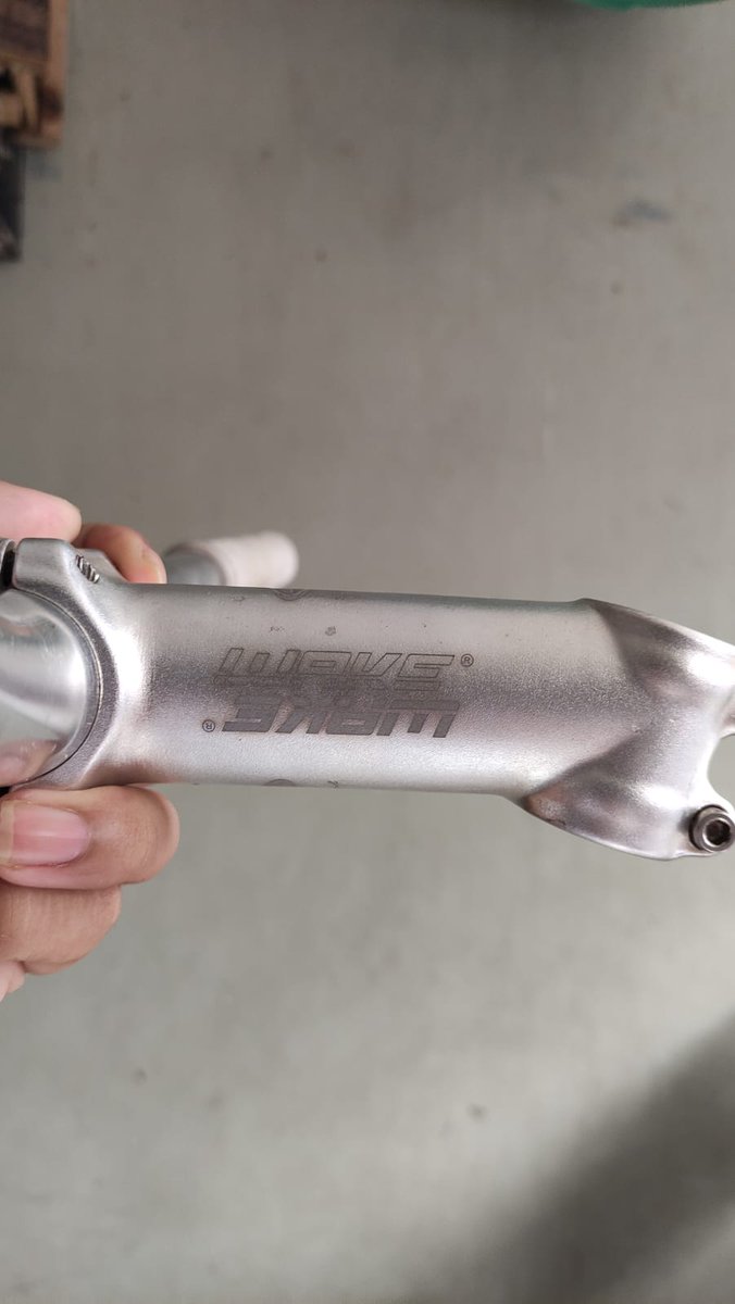 riyawan_n's tweet photo. WTS #fnfjb
Barset: stem wake 110mm 17°, risebar uno grip fyxation
Seatset: wake 27.2, saddle qiu shuai
Take all aja 350k

Lokasi Kab.Tangerang
Siap kirim" rekber toko ijo/oren
wa 081221926239 https://t.co/CbUcqbZzxP