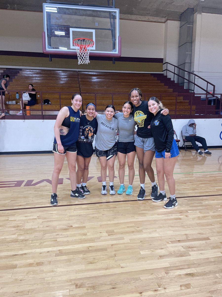 Alumni visit 🔥🏀 still hooping too 🦅 #WAB