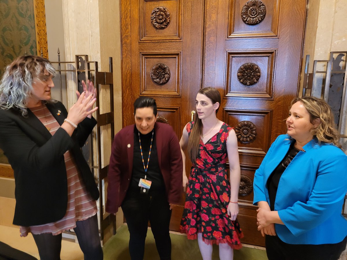 ZoAndBehold's tweet photo. Visited the Minnesota State Capitol!   

Today's theme: Politics don't stop at state borders. The actions we take in our legislatures serve as a beacon to neighboring states to remind us of what's possible.

Proud of Minnesota &amp; how they're taking care of my family in the state. https://t.co/bJsIj5ZcUD