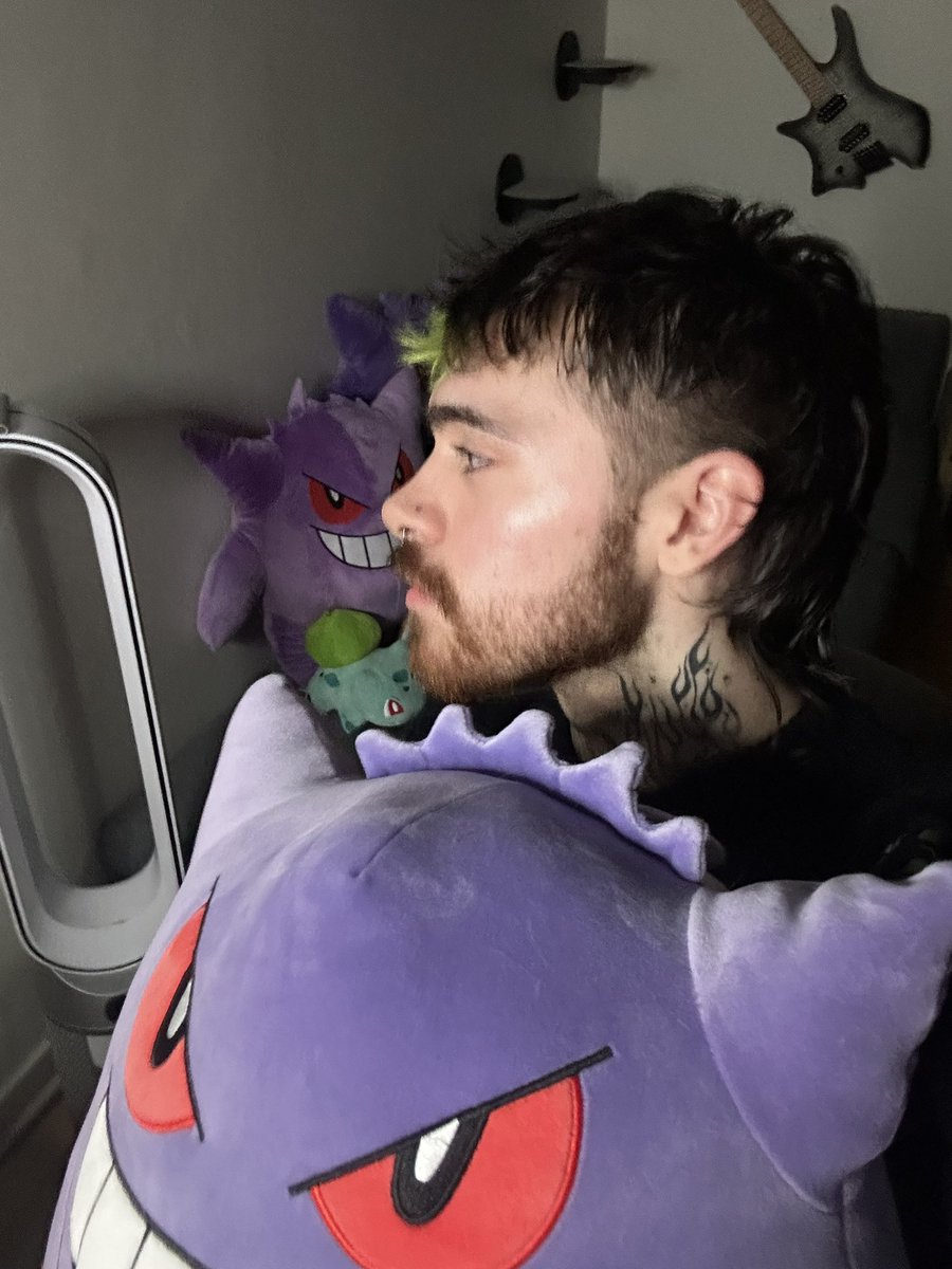 Morado on Twitter: "RT @itsiceithink: Streaming rn on twitch"