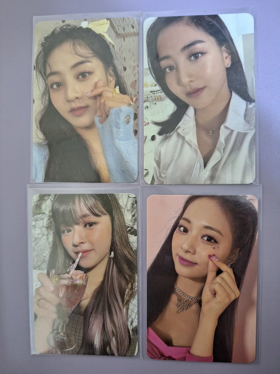 wts / lfb ph
help rt

— Twice assorted photocards
— fol & ewo 120 each, tol 100 each
— gcash,sco 
— loc: pangasinan
— dm or reply mine
— good condition

taste of love formula of love jihyo finger heart tzuyu pink jeongyeon peace sign jelly suit cocktail white