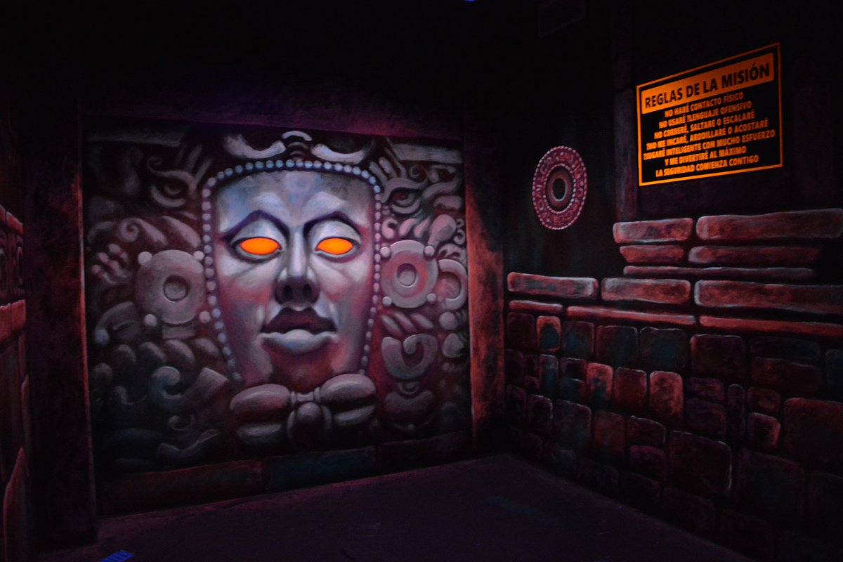 Do you have a briefing room? Lets see some pics! Do you brief and vest in the same room? Lets Chat about it!
Professional Laser Tag Arenas by the experts! #lasertagarena #lasertag arc-studios.com