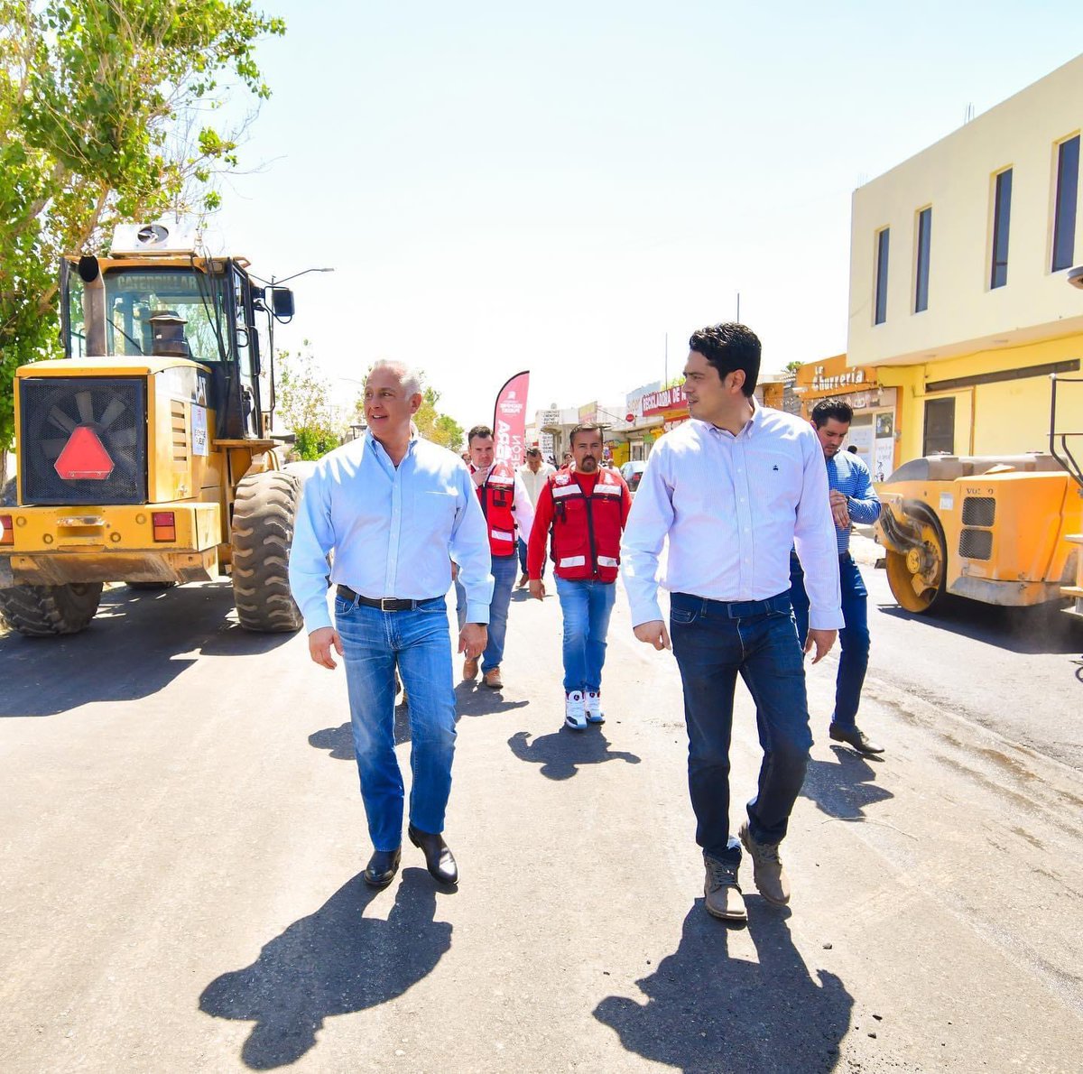 RobertoEGLZ's tweet image. Supervisión de obra con el 🫡 #SIMV