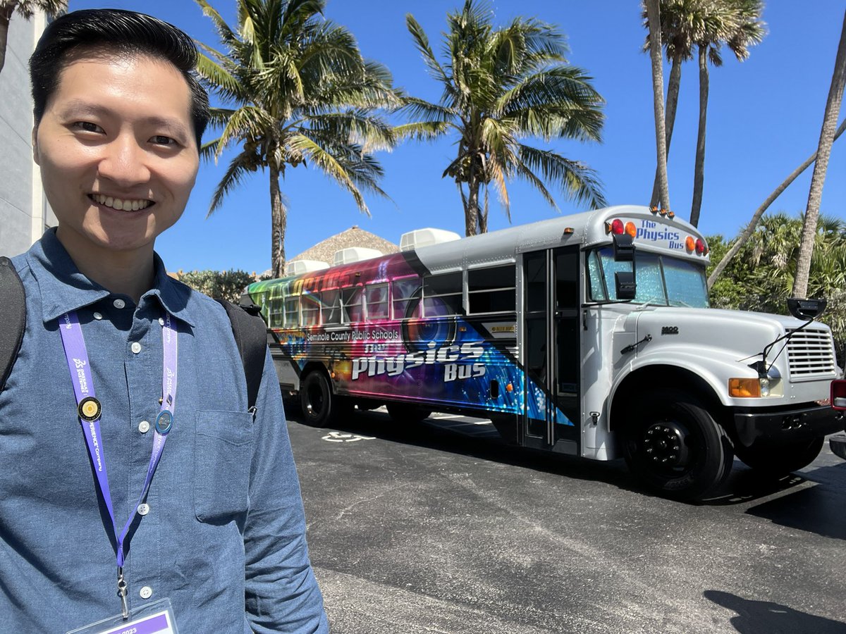 Happy International Day of Light! 💡☀️Celebrating this bright day at #ETOP2023 in sunny Florida!

#LightDay2023