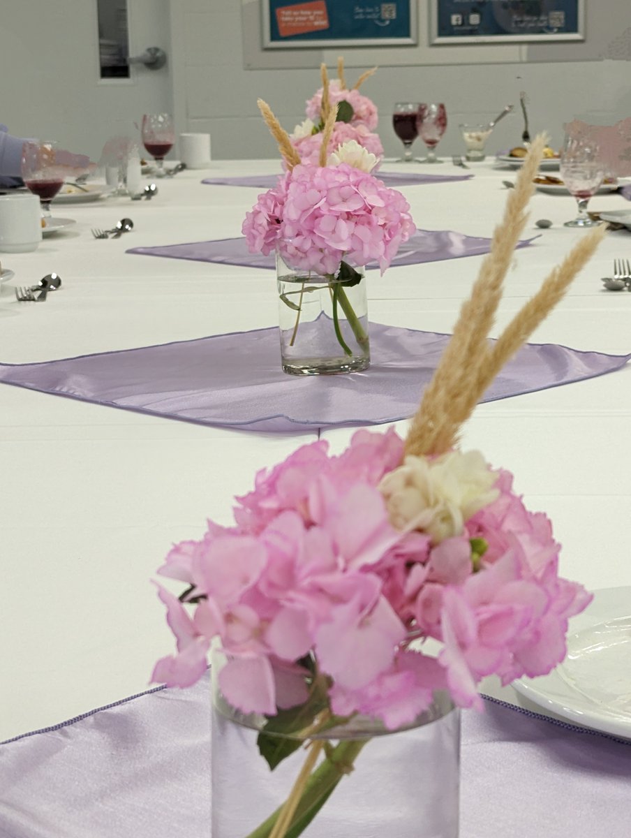 HTSParents's tweet image. Thank you @HTSRichmondHill for a beautiful Volunteer Appreciation Breakfast. It's our honour to serve the HTS #community! #HTSrichmondhill #parents