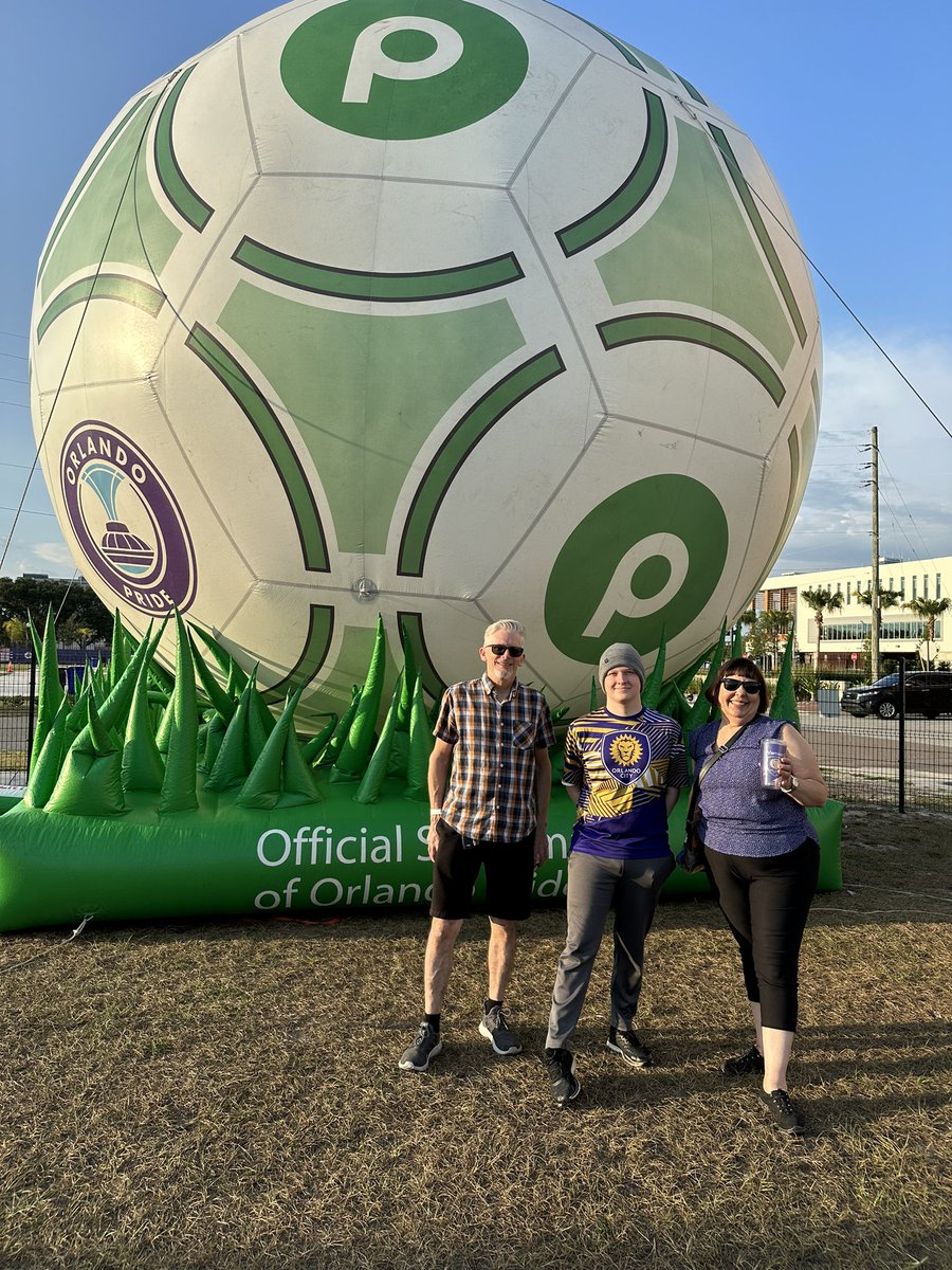 vinylvamp's tweet photo. Dan, Carrie, Riley and I are watching @OrlandoCitySC versus the New York City Football Club @ExploriaStadium! We enjoyed @Publix’s Ultimate Tailgate Party before the soccer match! Go Lions ! ❤️ ⚽️ 🦁 #orlandocity #orlandocitysoccerclub #exploriastadium #soccer https://t.co/XkdgwNw9OI