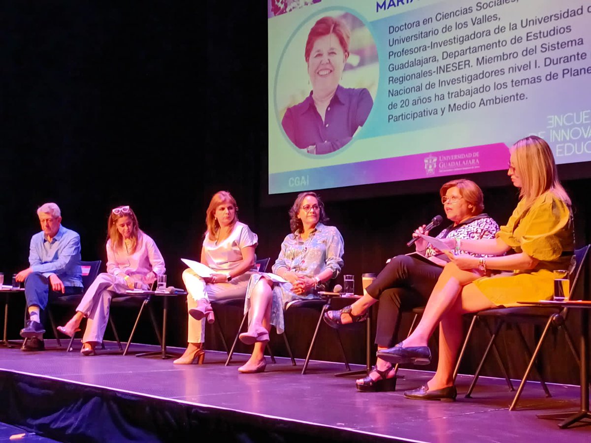Ha sido un gusto y un honor compartir ideas y experiencias con las doctoras Graciela Gudiño, Leticia Leal, <a href="/KarlaPlanter1/">Karla Planter</a>,<a href="/BlancaInguanzoA/">Blanca Inguanzo A</a> y el doctor Mauricio Merino sobre el rol de las Universidades frente a los problemas globales.

Agradezco la invitación a <a href="/innova_forum/">iNNOVA FORUM</a>
